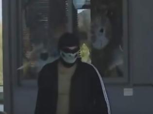 Φωτογραφία για Κιάτο: Το βίντεο της επίθεσης μελών του Ρουβίκωνα στα διόδια