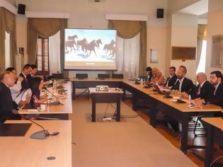 Φωτογραφία για Συνάντηση Δημάρχου Χαλκιδέων με κινεζική αντιπροσωπεία