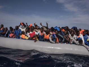 Φωτογραφία για Μεσόγειος: 2.300 μετανάστες διασώθηκαν σε μια ημέρα!
