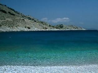 Φωτογραφία για «Σε αυτό το νησί κολυμπάτε μέχρι τα Χριστούγεννα»! Δείτε ποιον ελληνικό προορισμό προτείνει ο Guardian για φθινοπωρινή απόδραση!