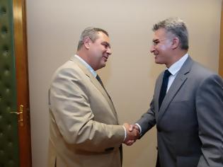 Φωτογραφία για Συνάντηση ΥΕΘΑ Πάνου Καμμένου με τον Υπουργό Εσωτερικών και Άμυνας της Μάλτας Carmelo Abela