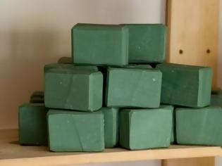 Φωτογραφία για Μήπως ήρθε η ώρα να ξαναπιάσετε το πράσινο σαπούνι; 5 διαφορετικές χρήσεις του που δεν φαντάζεστε...