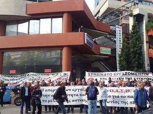 Φωτογραφία για Θεσσαλονίκη: Διαμαρτυρία έξω από τον ΟΑΣΘ πραγματοποιούν οι εργαζόμενοι