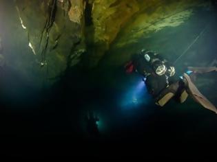 Φωτογραφία για Αυτή είναι η βαθύτερη υπόγεια λίμνη του κόσμου