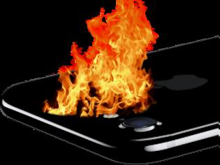 Φωτογραφία για Και δεύτερο iphone 7 παίρνει φωτιά τραυματίζοντας τον χρήστη