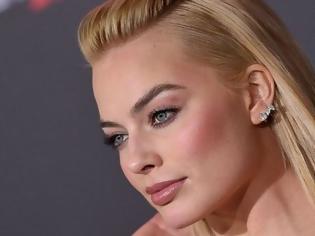 Φωτογραφία για Αυτό που κάνει η Margot Robbie σίγουρα δεν το έχεις κάνει ποτέ!