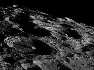 Φωτογραφία για Η αποκάλυψη για το «λίφτινγκ προσώπου» της Σελήνης