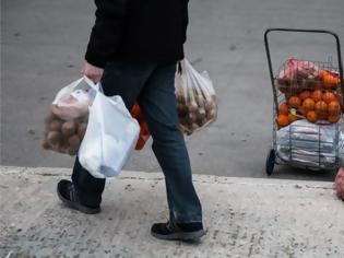 Φωτογραφία για Πιο σκληρό είναι το νέο  πρόσωπο της φτώχειας