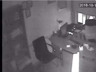 Φωτογραφία για ΑΠΙΣΤΕΥΤΟ βίντεο - Ντοκουμέντο από τη στιγμή που τα 5,5 Ρίχτερ ταρακούνησαν τα Ιωάννινα