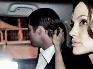 Φωτογραφία για Το μεγαλύτερο σκάνδαλο όλων των εποχών στο Hollywood! Η Angelina Jolie εκτός ελέγχου...