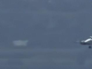 Φωτογραφία για Η προσγείωση αεροσκάφους που κάνει θραύση στο διαδίκτυο
