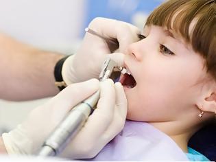 Φωτογραφία για Προληπτικοί οδοντιατρικοί έλεγχοι σε σχολεία – Πού θα παραπέμπονται τα παιδιά με πρόβλημα