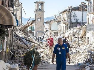 Φωτογραφία για Τι λένε οι Έλληνες σεισμολόγοι για τα απανωτά 6άρια σεισμών στην Ιταλία