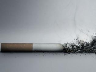 Φωτογραφία για Δείτε πώς μεταλλάσσει τα όργανα ένα πακέτο τσιγάρων την ημέρα