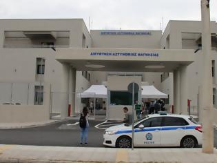 Φωτογραφία για Τέσσερις συλλήψεις στο Βόλο για διαρρήξεις και κλοπές