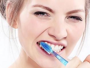 Φωτογραφία για Τα λάθη που κάνεις στο πλύσιμο των δοντιών