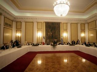 Φωτογραφία για Σφυρίδα και γαρίδες στο δείπνο προς τιμήν του Ομπάμα - Ποιοι είναι προσκεκλημένοι στο τραπέζι