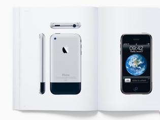Φωτογραφία για Η Apple τιμά τον Steve Jobs με ένα φυσικό βιβλίο