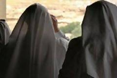 Προσποιούνταν τις καλόγριες και πωλούσαν παράνομα κομποσκοίνια και σταυρούς