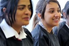 Μαθήτριες από την Αφρική σχεδίασαν δορυφόρο διαστήματος