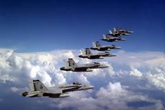 Άνω των 30 δισ. δολ. για μαχητικά Boeing, σε Κατάρ & Κουβέιτ!