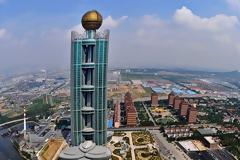 Το χωριό των 2.000 κατοίκων που έχουν 150.000 ευρώ ο καθένας στην τράπεζα