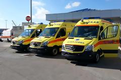 ΕΚΑΒ: «Με 3 νέα Ασθενοφόρα οχήματα ενισχύθηκε ο στόλος του ΕΚΑΒ από τον Διεθνή Αερολιμένα Αθηνών (ΔΑΑ)»