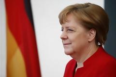 ΤΟ 55% ΤΩΝ ΓΕΡΜΑΝΩΝ ΕΠΙΘΥΜΕΙ ΜΕΡΚΕΛ ΓΙΑ ΚΑΓΚΕΛΑΡΙΟ