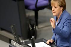 Πρόταση ΒΟΜΒΑ από σύμβουλο της Μέρκελ: Η Ελλάδα να γίνει στρατόπεδο κράτησης προσφύγων