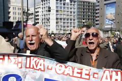 Συντάξεις: Αυτά ζητά το Διεθνές Νομισματικό Ταμείο – Μειώσεις από 1,8% ως 42,4%