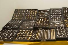 Γνωστός κοσμηματοπώλης των Βορείων Προαστίων στη μαφία των Ρομά