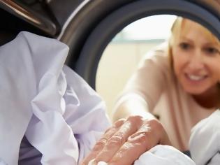 Φωτογραφία για Τα πιο συνηθισμένα λάθη που κάνεις στο πλύσιμο των ρούχων είναι αυτά
