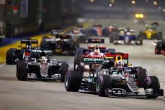 ΤΙ ΕΧΕΙ TO SINGAPOURE GP;