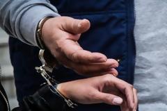 Πατέρας και γιος συνελήφθησαν για ναρκωτικά και κλοπή