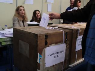 Φωτογραφία για Εκλογές ΤΕΕ: Πρωτιά... ΝΔ, στα τάρταρα ο ΣΥΡΙΖΑ