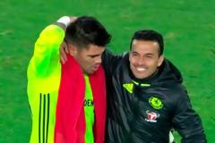 Μετά το ματς αγκαλιάστηκαν χωρίς να κινδυνεύουν για...πρόστιμο!