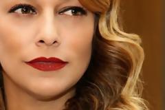 Editorial: Μόνη σωτηρία για τα νοσοκομεία: πόλεμος στο φακελάκι!