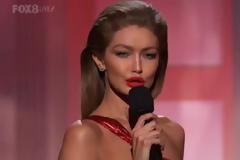 Οργή για τη μίμηση της Μελάνια Τραμπ από την… Τζίτζι Χαντίντ