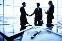 «Βουτιά» στα ελληνικά deals το πρώτο εξάμηνο