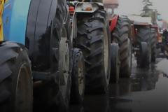 Στα “κάγκελα” και πάλι οι αγρότες…ενάντια στη φορολαίλαπα και τις κατασχέσεις