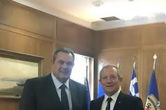 Συνάντηση ΥΕΘΑ Πάνου Καμμένου με τον Πρόεδρο της Πανελλήνιας Ομοσπονδίας Ειδικών Δυνάμεων