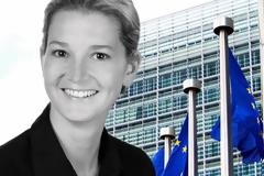 ΣΤΟ ΜΟΣΚΟΒΙΣΙ ΠΑΡΑΠΕΜΠΕΙ Η ΚΟΜΙΣΙΟΝ ΓΙΑ ΤΗ «ΜΙΝΙ ΣΥΝΟΔΟ»