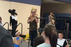 ΔΕΝ ΝΤΡΕΠΕΤΑ ΛΙΓΟ; Οργή για τη δασκάλα που ρεζίλεψε παιδί με αυτισμό! [video]