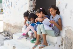 Ηπατίτιδα Α: Τρία νέα κρούσματα σε προσφυγόπουλα - Το ΚΕΕΛΠΝΟ εμβολιάζει όλα τα παιδιά