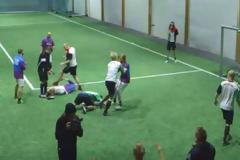 Τουρνουά ποδοσφαίρου με μεθυσμένους - Οι Νορβηγοί το «τερμάτισαν» [video]