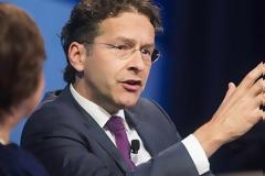 ΝΤΑΪΣΕΛΜΠΛΟΥΜ: «ΡΕΑΛΙΣΤΙΚΟ» ΤΟ ΠΛΕΟΝΑΣΜΑ 3,5%