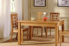 Φτιάξτε μόνοι σας το πιο απλό τραπέζι για την τραπεζαρία