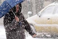 Σε επιφυλακή για ακραία καιρικά φαινόμενα - Πτώση θερμοκρασίας και καταιγίδες