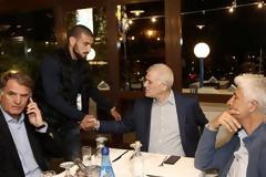 Τρελάθηκε ο Μελισσανίδης με τον Αραβίδη