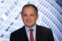 ΧΑΜΗΛΩΝΕΙ ΤΟΝ ΠΗΧΗ ΤΩΝ ΠΡΟΣΔΟΚΙΩΝ ΓΙΑ ΤΟ EUROGROUP O ΚΕΡΕ